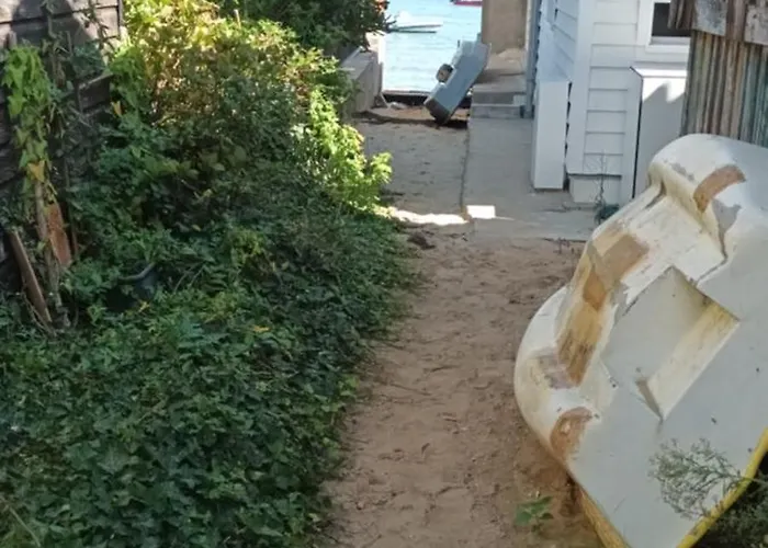 Hébergement de vacances Maisonnette Mitoyenne *